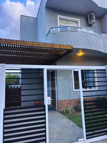 Casa para aluguel anual no Campeche