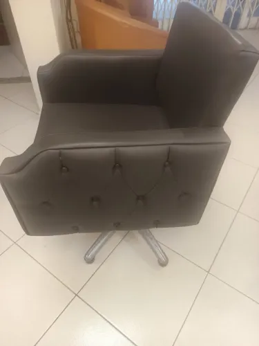 Vende-se Cadeira Reclinável Barbeiro/ Cabeleireiro