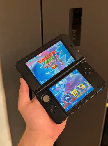 Nintendo 3ds xl com mais de 300 jogos como Pokémon Mario Zelda + carregador original 