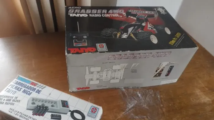 Carrinho de controlo remoto  Aero Grabber 4WD 