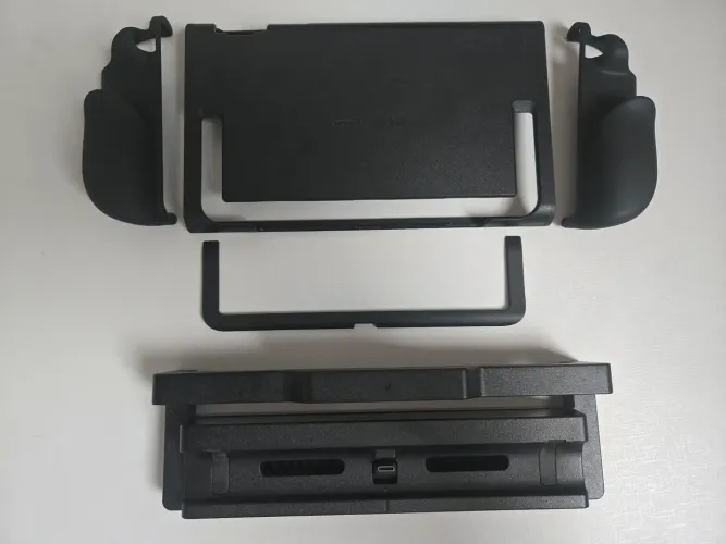 Dbrand Killswitch Travel Case Nintendo Switch 2 - Case Premium de Proteção + Grip