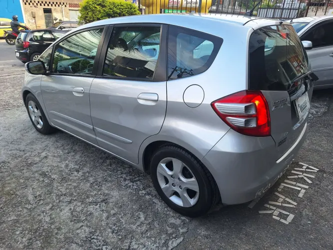 Honda Fit LX 1.4/ 1.4 Flex 8v/16v 5P Aut. 2011