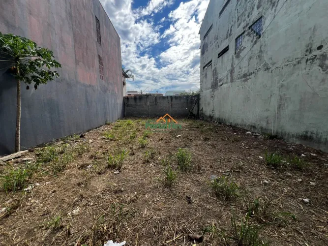 Terreno à venda em Morada de Laranjeiras - Serra/ES