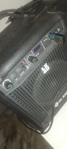 Caixa de som acústica profissional 