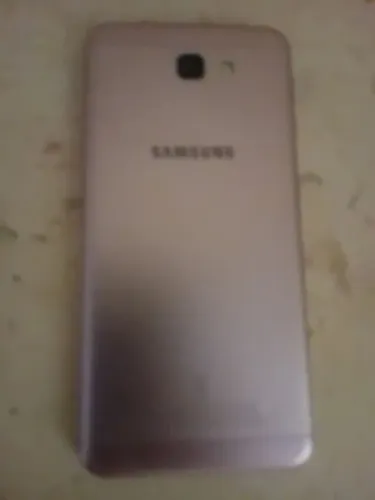 Celular Samsung j5 pra retirada de peças n pega ta parado
