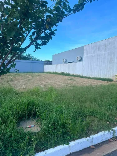 Terreno com 250m° no Primor das Torres