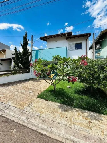 Casa com 3 dormitórios à venda, 185 m² por R$ 990.000,00 - Condomínio Villaggio Di San Fra