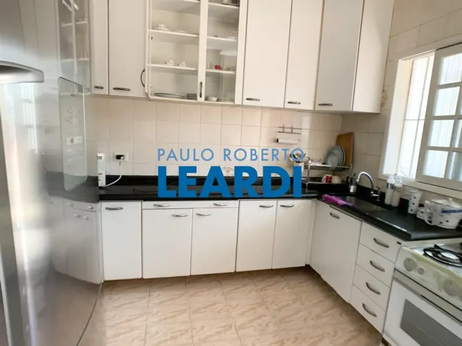 SOBRADO - JAGUARÉ - SP