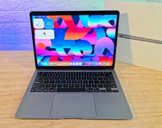 Macbook Air M1 em excelente estado, 94% bateria