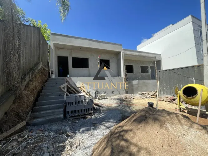 Sobrado novo em Ana Rech  3 dormitórios, suíte e 2 vagas!