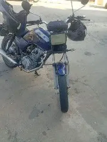 Vendo cg 125 modelo 99 de leilão