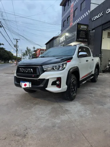 Toyota Hilux CD Gr-s 4X4 2.8 TDI Dies. Aut. 2020