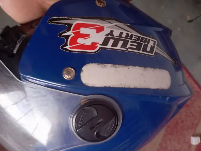 Vendo capacete de moto