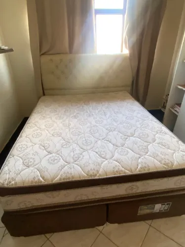 Cama King completa - R$1.800,00
