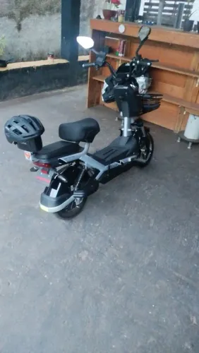 Moto elétrica trixx