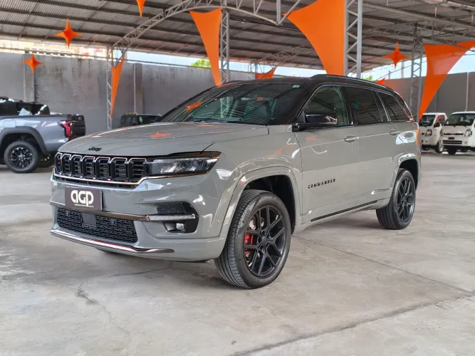 Jeep Commander Black Hurricane 2.0 4X4 TB AUT 2025