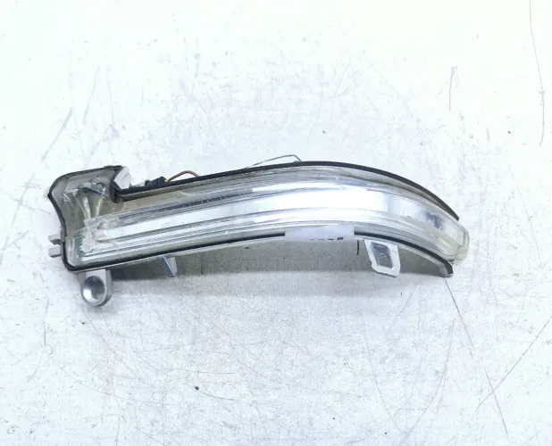Pisca Retrovisor Direito Bmw 125i 2.0 2013 2014  * Preto