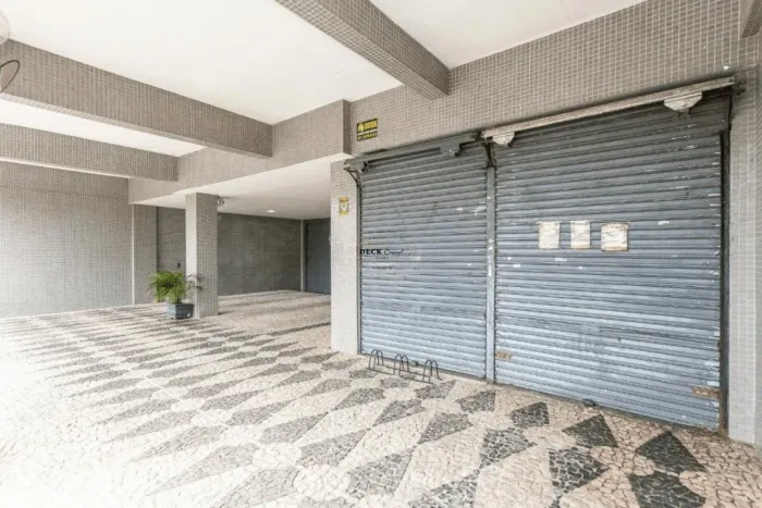 Loja comercial com 252m² para locação no Bacacheri em Curitiba - PR REF: LO0008