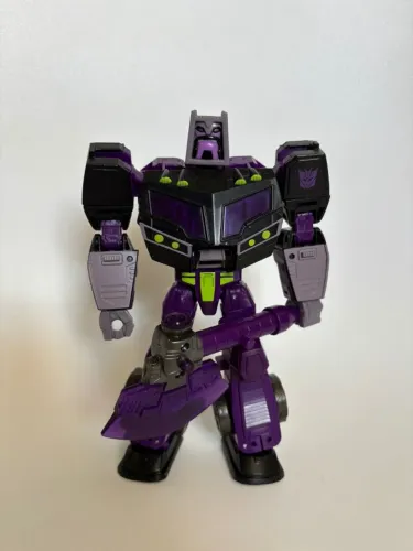 TRANSFORMERS LEGACY ANIMATED MOTORMASTER