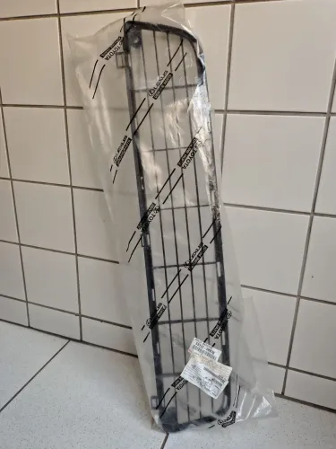 ORIGINAL - Grade para-choque dianteiro Hilux 2012/2015 + suporte Lateral.