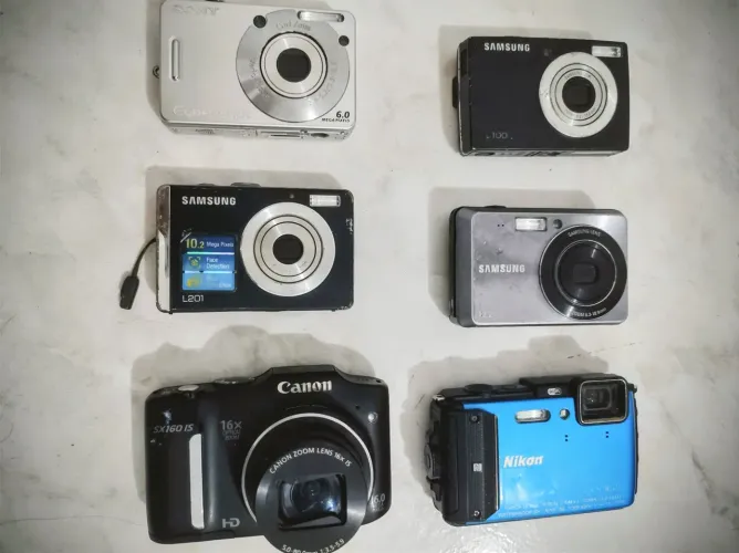 Kit câmeras compactas com defeito Cybershot digicam