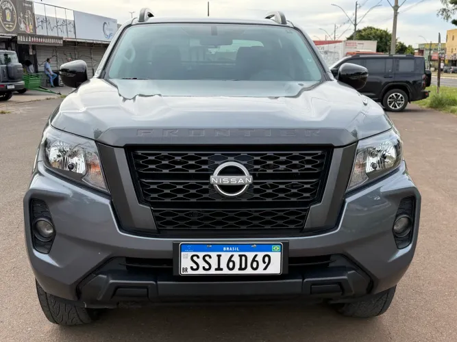 Nissan Frontier Attac.cd 4X4 2.3 Bi-TB Die. AUT 2024