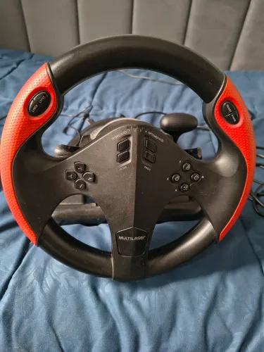 Volante Gamer Multilaser GS087 com pedais e compatível com PC e Consoles