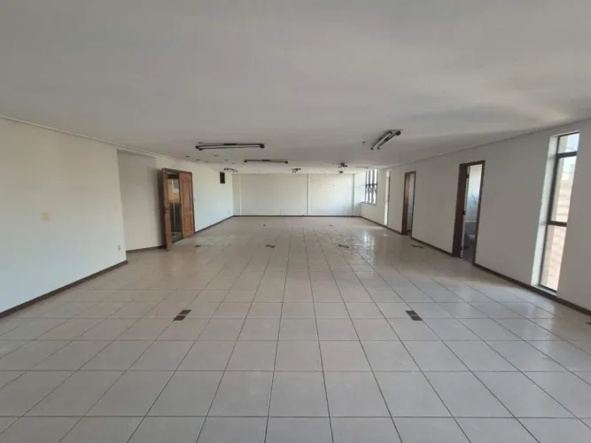 Sala para alugar no Barro Preto