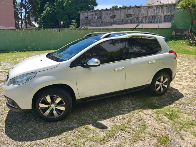 Peugeot 2008 Griffe 1.6 Turbo Flex 16V 5P Mec. 2017