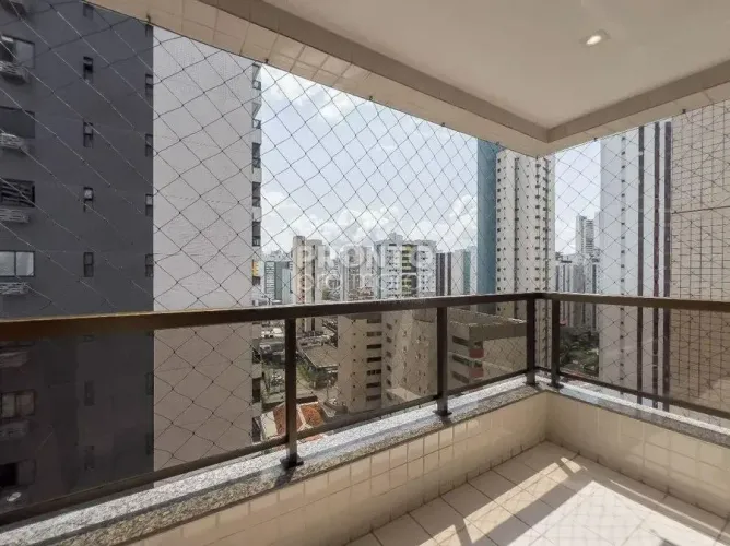 Venda apartamento 03 quartos 01 suite varanda 02 vagas de garagem Boa viagem