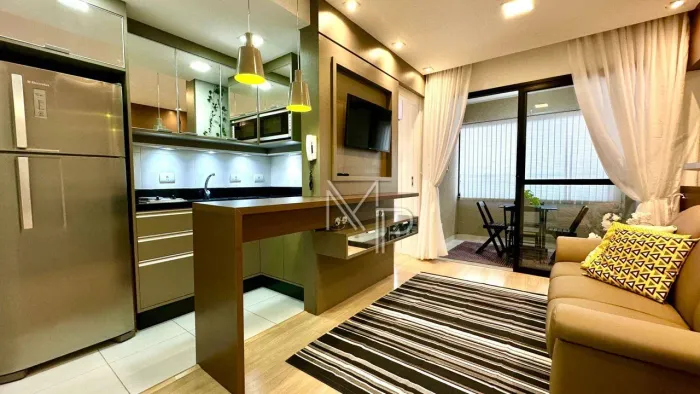 Apartamento com 1 dormitório para alugar, 34 m² no Centro - Curitiba/PR