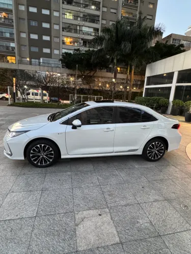 Toyota Corolla Altis Prem. Hybrid 1.8 Flex AUT 2025