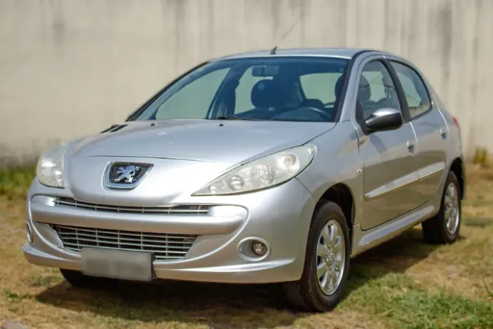 Peugeot 207 XR Sport 1.4 Flex 8V 5P 2012