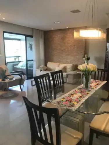 Excelente apartamento 4 quartos (2 suítes) no Caminho das Árvores