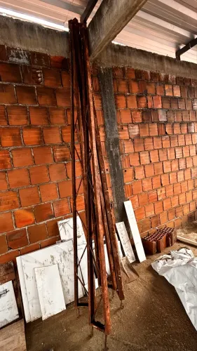 Treliça em ferro com 3 metros 