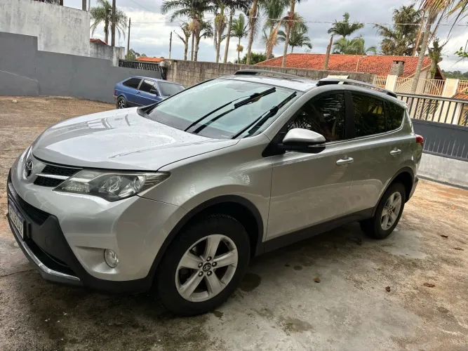 Toyota RAV4 2.0 4X4 16V Aut. 2015