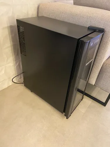 Adega Brastemp 12 Garrafas com Painel Touch