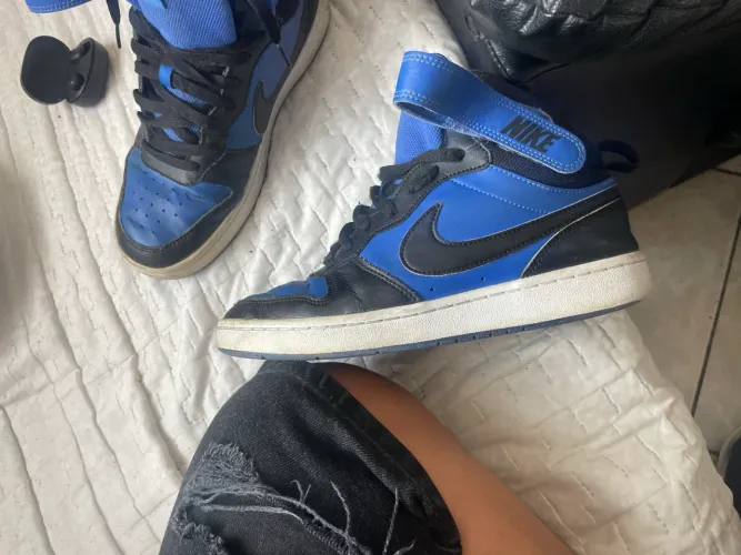 Borough mid 2 azul e preto 