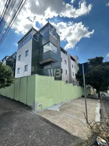 Apartamento com 2 Quartos e 3 Vagas - Bairro Espírito Santo | Betim
