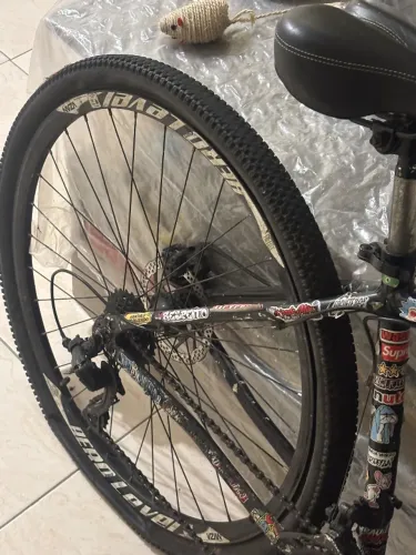 Bicicleta caloi explorer 10 aro29