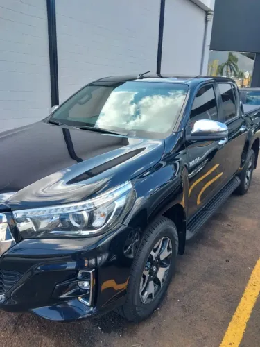Toyota Hilux CD SRX 4X4 2.8 TDI 16V Diesel Aut. 2019