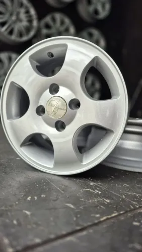 RODAS ARO 13 4X100 SERVE EM CELTA ETC....
