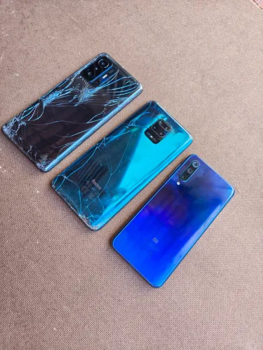 Celulares Xiaomi - Retirada de peças