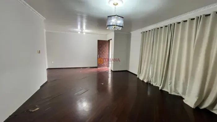 SALA PARA LOCAÇÃO ANUAL NO BAIRRO DE COQUEIROS
