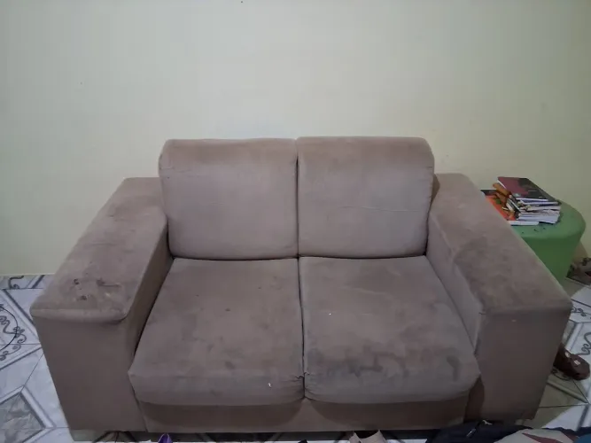 Sofá 2 lugares