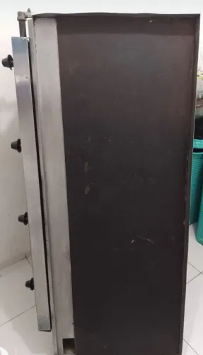 Você que está montando uma hamburgueria estou vendendo uma chapa industrial e uma fritade.