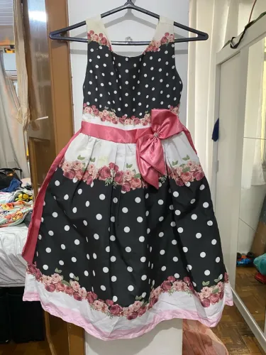 Vendo vestido 8-9 anos