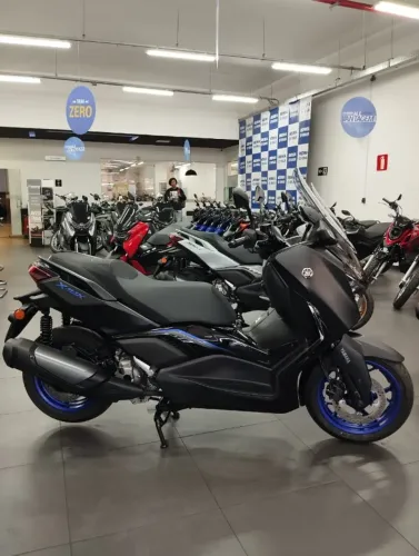 XMAX 300 2026 - Cartão em até 21x (consulte condições) - FINANCIAMENTO