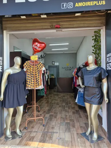 Vende-se loja de roupas femininas plus size