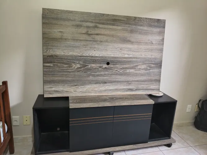 Vende Rack com painel